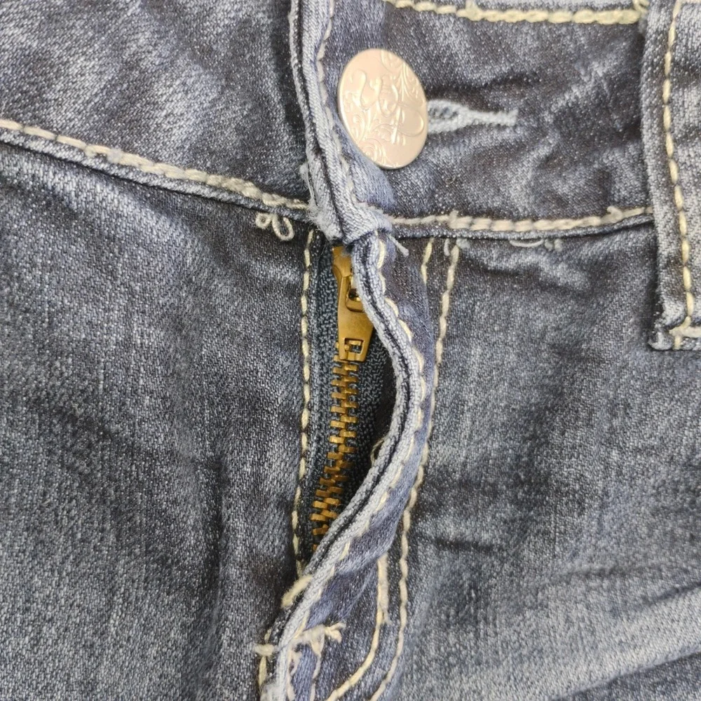Wishful‎ Park Womens Juniors 9 (28x31) Bella Boot Cut Whiskared Blue Jeans